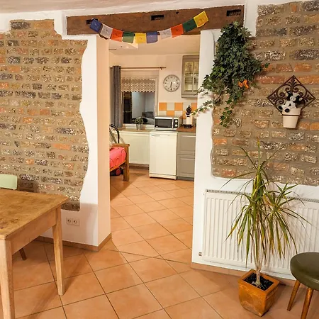 Kuhstall Sinzenich アパート