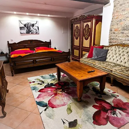 Kuhstall Sinzenich Apartment *